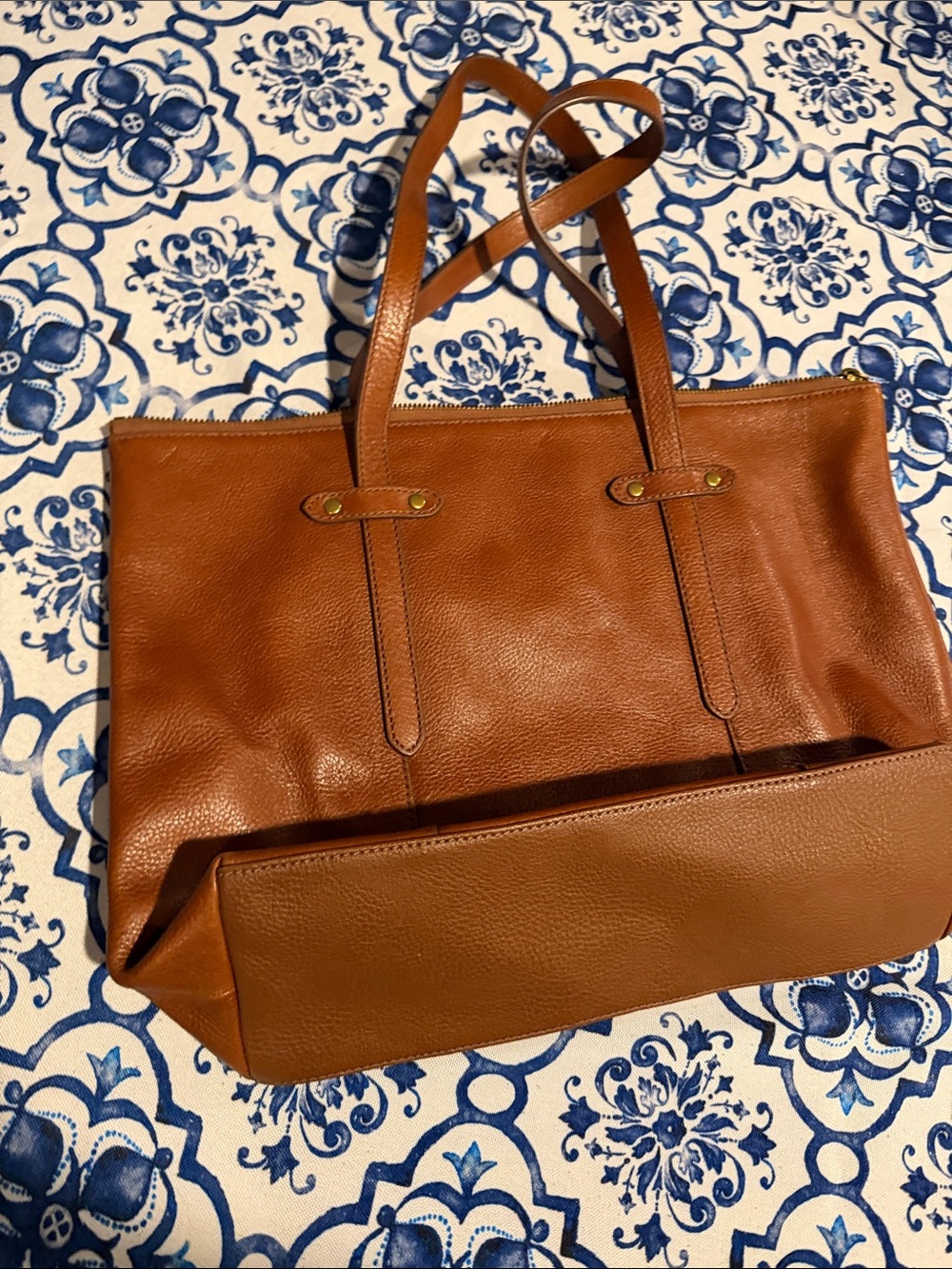 Fossil Men's Tan Leather Tote - Picture 2 of 3